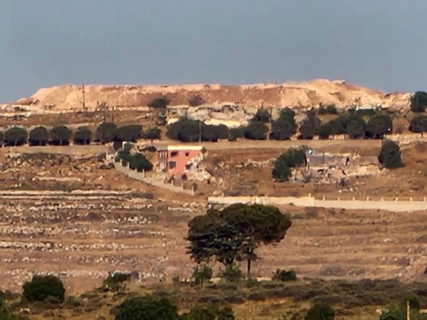 الجنوب يشتعل بالغارات والعدو الإسرائيلي يتمسَّك بالبقاء في المواقع التي [...]