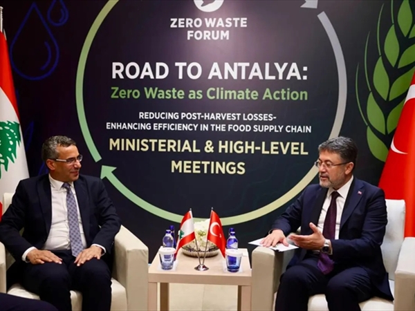 وزير الزراعة شارك في مؤتمر  «Zero Waste Forum» في تركيا