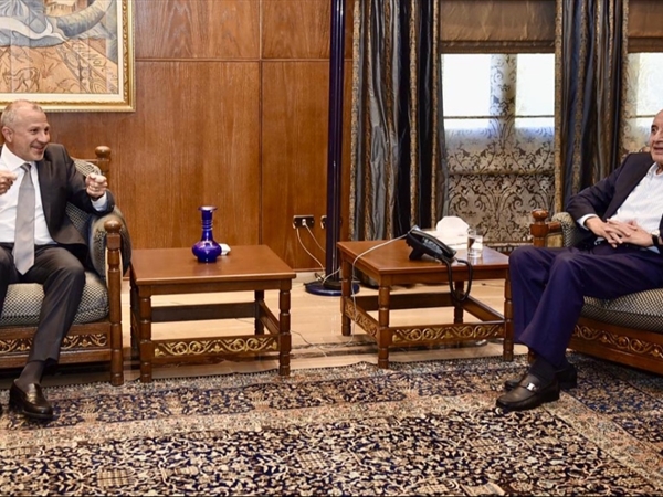 بري عرض ورئيس «التيار الوطني» المستجدات