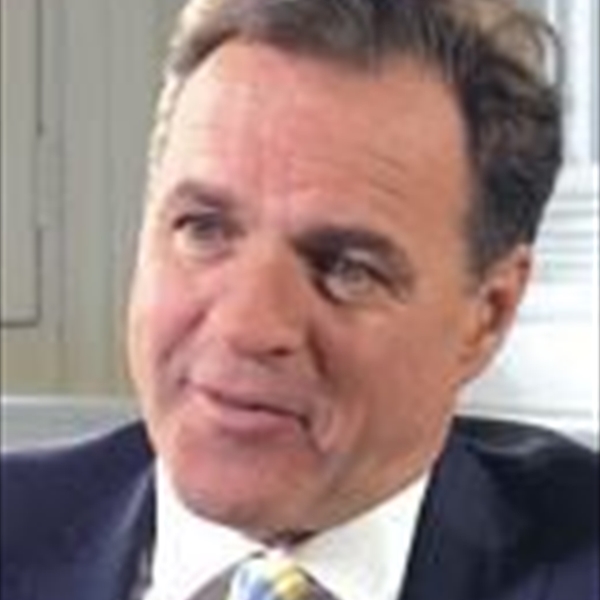 نيال فيرغسون