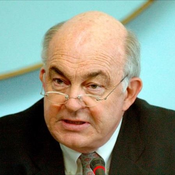 كمال ديرفيس