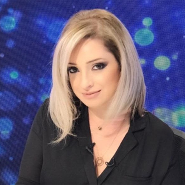 جولي ناكوزي