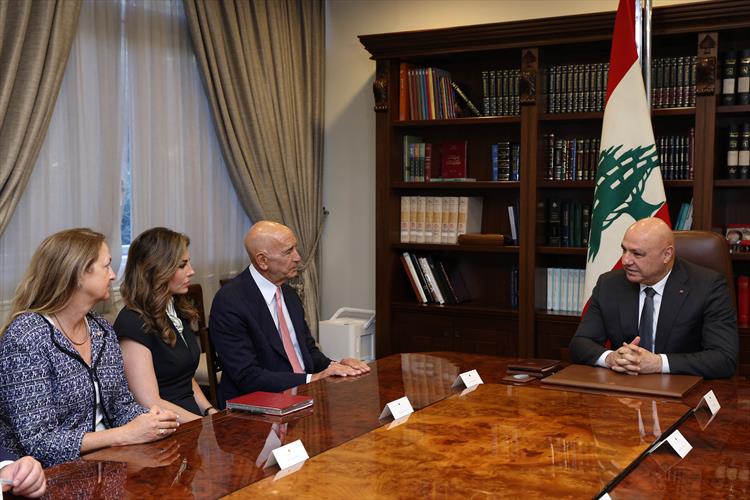 باراك أمام جرأة لبنانية وتعنُّت إسرائيلي!