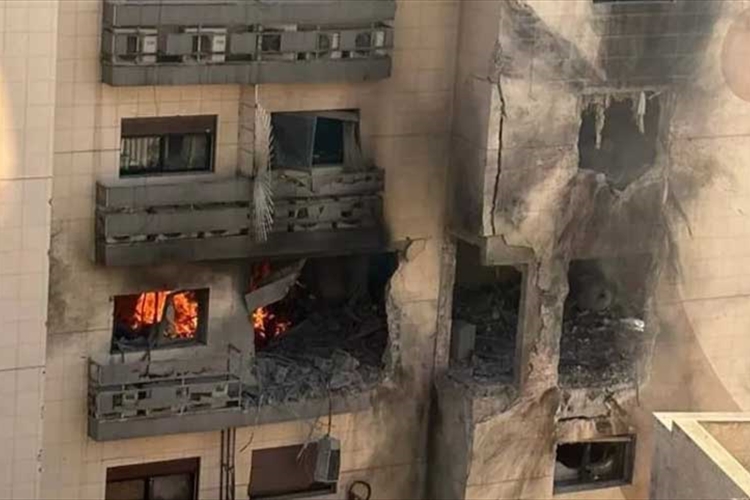 قصف إسرائيلي لمبنى سكني في دمشق يستخدمه الحرس الثوري