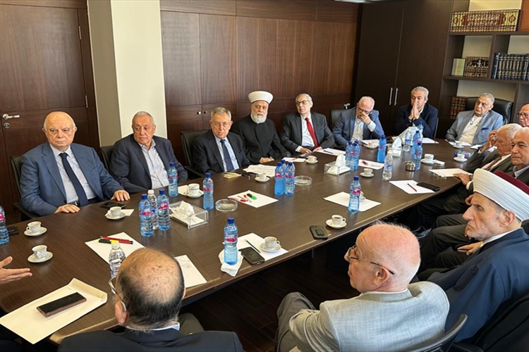 «مجموعة العشرين» نوّهت بمواقف عون وسلام وطالبت بإلتزام آلية التعيينات: طروحات البعض لجرِّ لبنان إلى محادثات مع إسرائيل هدفها الضغط عليه وابتزازه