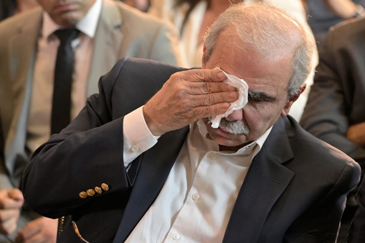 منطلقان مختلفان بين الدولة والحزب في مقاربة حصرية السلاح