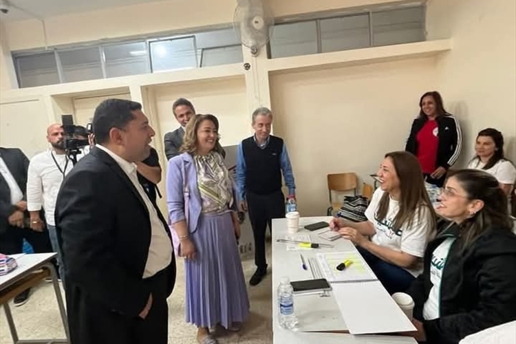 عرس الديمقراطية في كسروان وجبيل عائلية منكّهة سياسياً