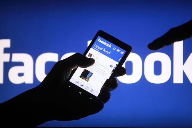 «فيسبوك»... ثورة خفية وتلاعب بالبيانات البشرية