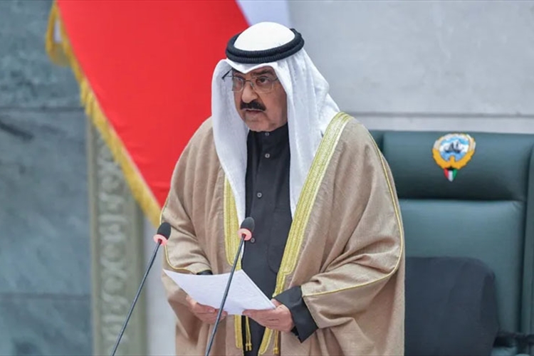أمير الكويت في أول خطاب: لمراجعة الواقع الحالي