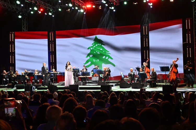 الأوركسترا الشرق - عربية تتجلى في إهدن