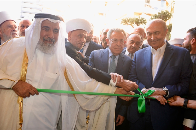 المفتي دريان افتتح ووزير الأوقاف والشؤون الإسلامية في قطر مسجد الإمام الشافعي في الصنائع: بيروت تستحق وعلينا أن نفعل الكثير لكي نستحقَّها