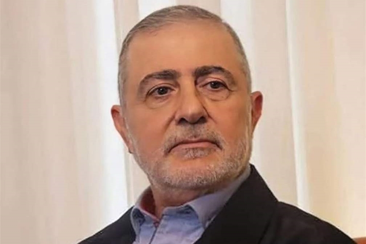 مبنى "مشبوه" في سنّ الفيل.. وفيق صفا و عناصر من "الحزب" يقفلون الشارع؟