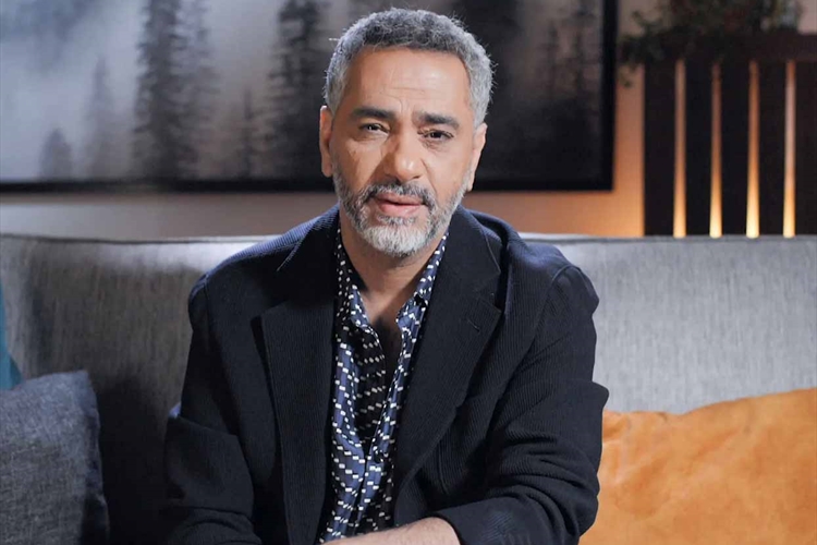 «اللـواء» تروي تفاصيل محاكمة فضل شاكر في «المحكمة العسكرية» قبل إرجائها!