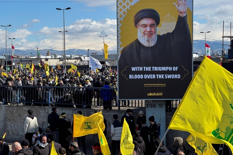 «فيتو» الحزب على المفاوضات أم المطالبة بدور إيراني فيها؟