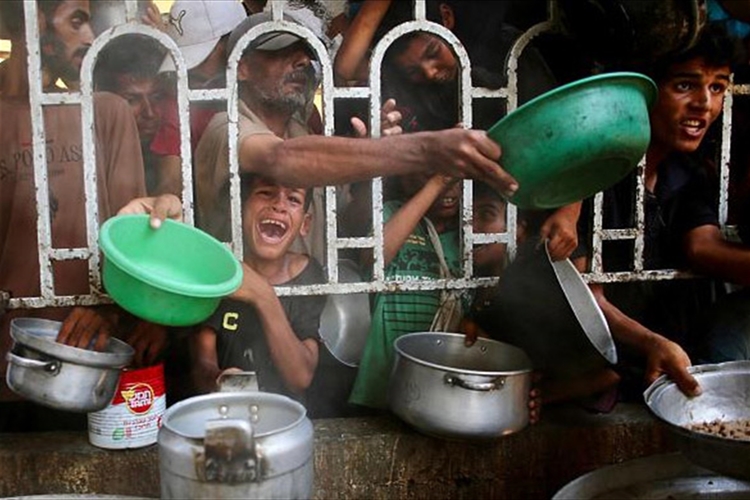 قوة دولية إلى غزة للعمل مع الشرطة الفلسطينية وبالتنسيق مع مصر وإسرائيل