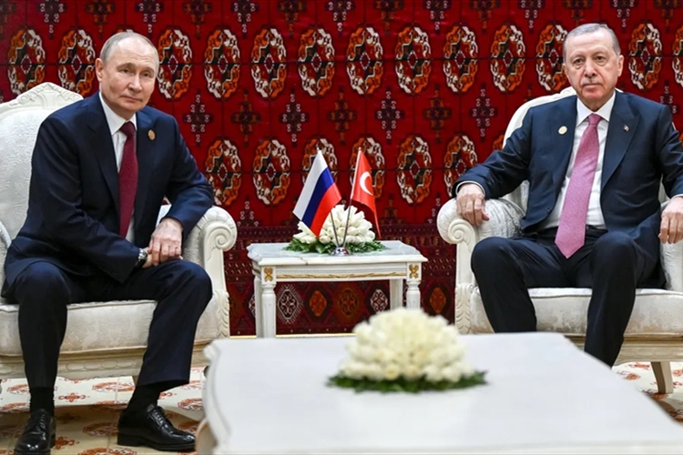 أردوغان يتحدث عن لقاء بوتين.. ويحذر من سيناريو البحر الأسود