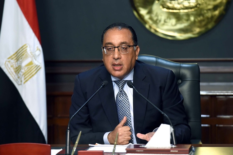 رئيس الحكومة المصرية يحمل إلى لبنان رزمة رسائل ولا يًقدّم «وصفة» جاهزة للحلّ