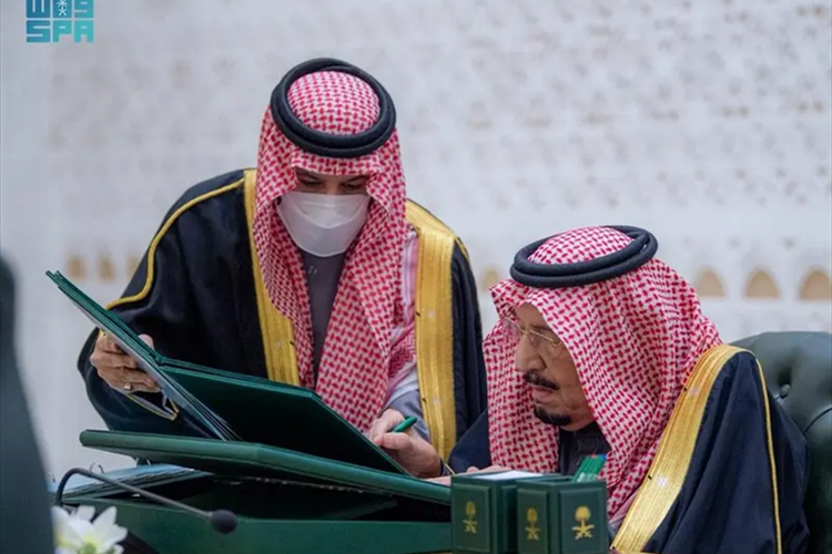 الرياض تتابع مساعي إنهاء أزمة اليمن ومستقبل القضية الجنوبية