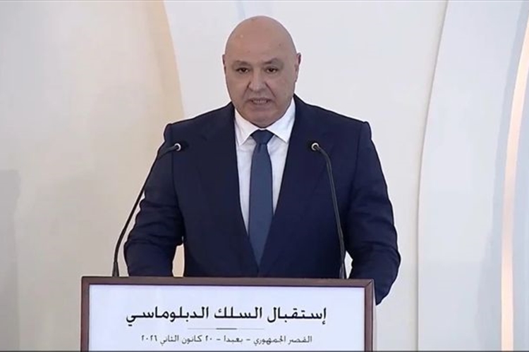 عون يخاطب الديبلوماسيِّين واللبنانيِّين بلغة السيادة