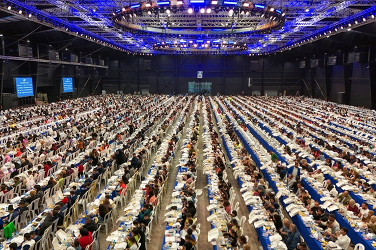 بيروت تحتضن أكبر إفطار في العالم