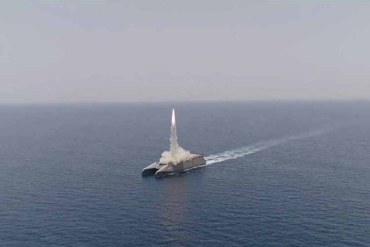 البيت الأبيض لضرورة ضربة ضد إيران.. وإقفال مؤقت لمضيق هرمز