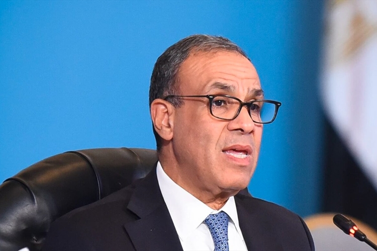 القاهرة تتحرك لدعم السودان وتسعى لتهدئة إنسانية