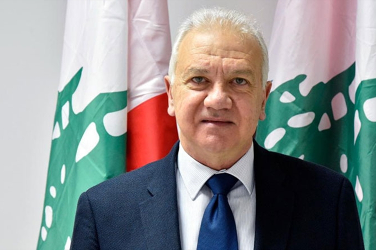 ماذا وراء تغيير «القوات اللبنانية» لنوابها في الانتخابات المقبلة؟