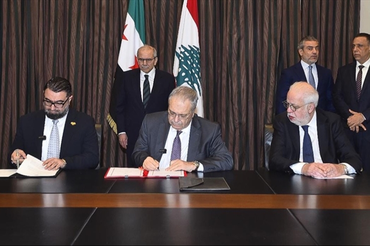 الحكومة تنفض غبار الملفات.. وقرارات جريئة تسبق جولة سلام الجنوبية