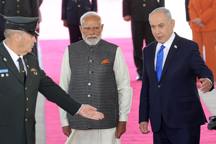 مودي في إسرائيل: 16 اتفاقية تجارية وأمنية