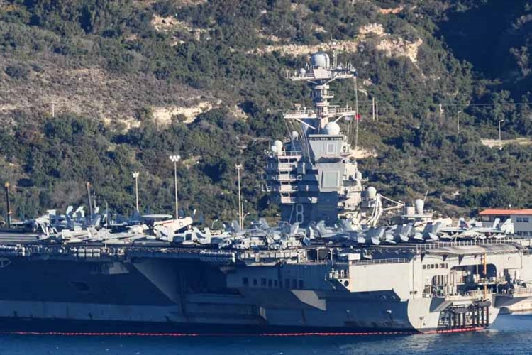 طائرات F22 تهبط في إسرائيل.. والجيش الإيراني يوسع مناوراته الحدودية