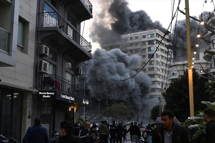 عندما يصبح الوطن: انذار..