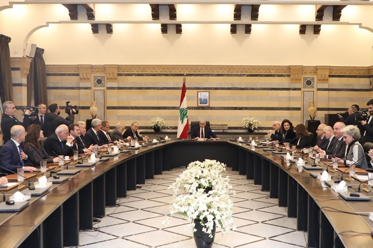 نموذج حكومي ناجح في تطويق أزمة السفير؟