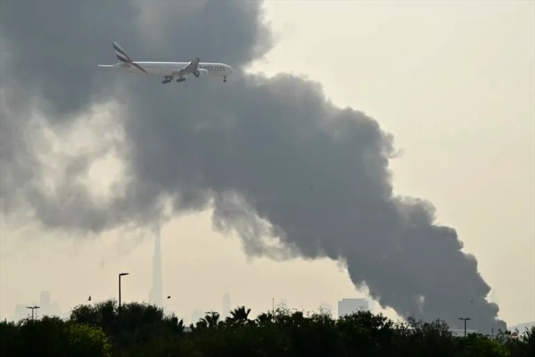 ترامب مستاء من بريطانيا ويتقرَّب من الصين.. وإسرائيل تتحدَّث عن ٦ أسابيع حرب