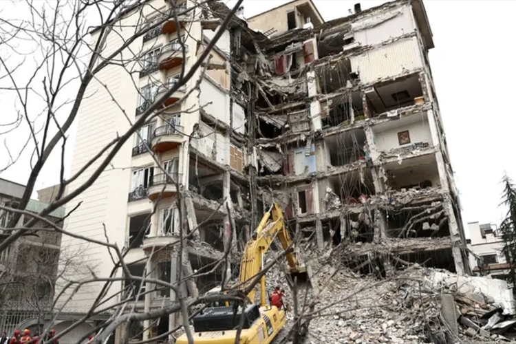 ترامب يمدِّد مهلة التفاوض ١٠ أيام.. وقلق إسرائيلي من وقف النار قريباً