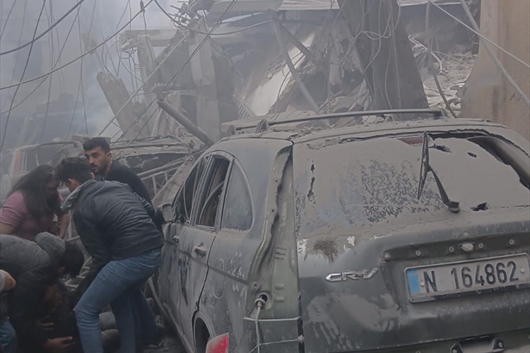 العدو يرتكب مجزرة في الجناح