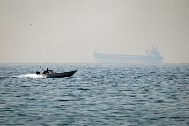 بريطانيا تكشف عن توجُّه 40 دولة لإعادة فتح مضيق هرمز