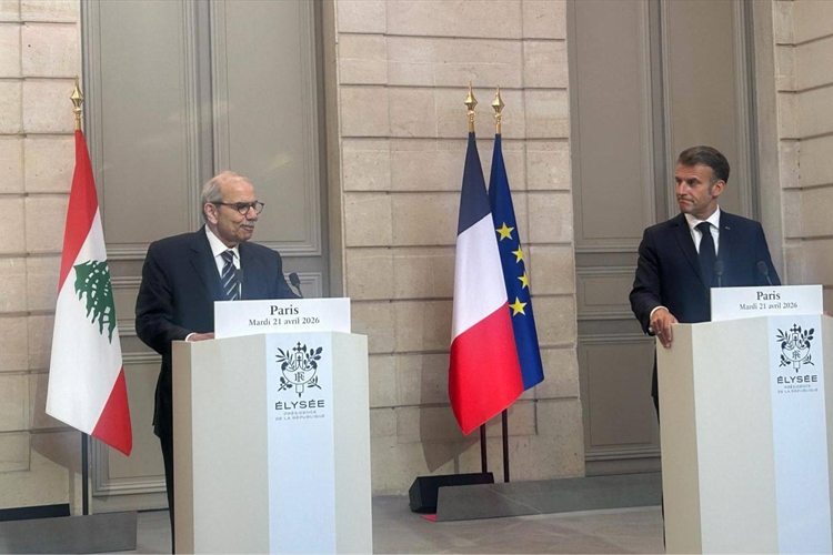 سلام في الإليزيه: أؤيد المفاوضات المباشرة.. ولا استقرار دون الانسحاب الاسرائيلي الكامل