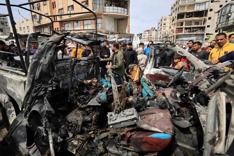 غارات إسرائيلية تقتل 5 في غزة والضفة